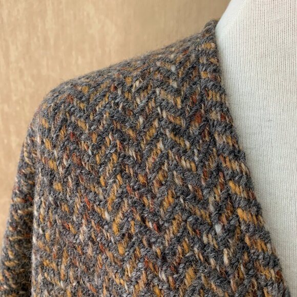 Handmade Pure Italian Wool Cape Coat - Picture 10 of 10